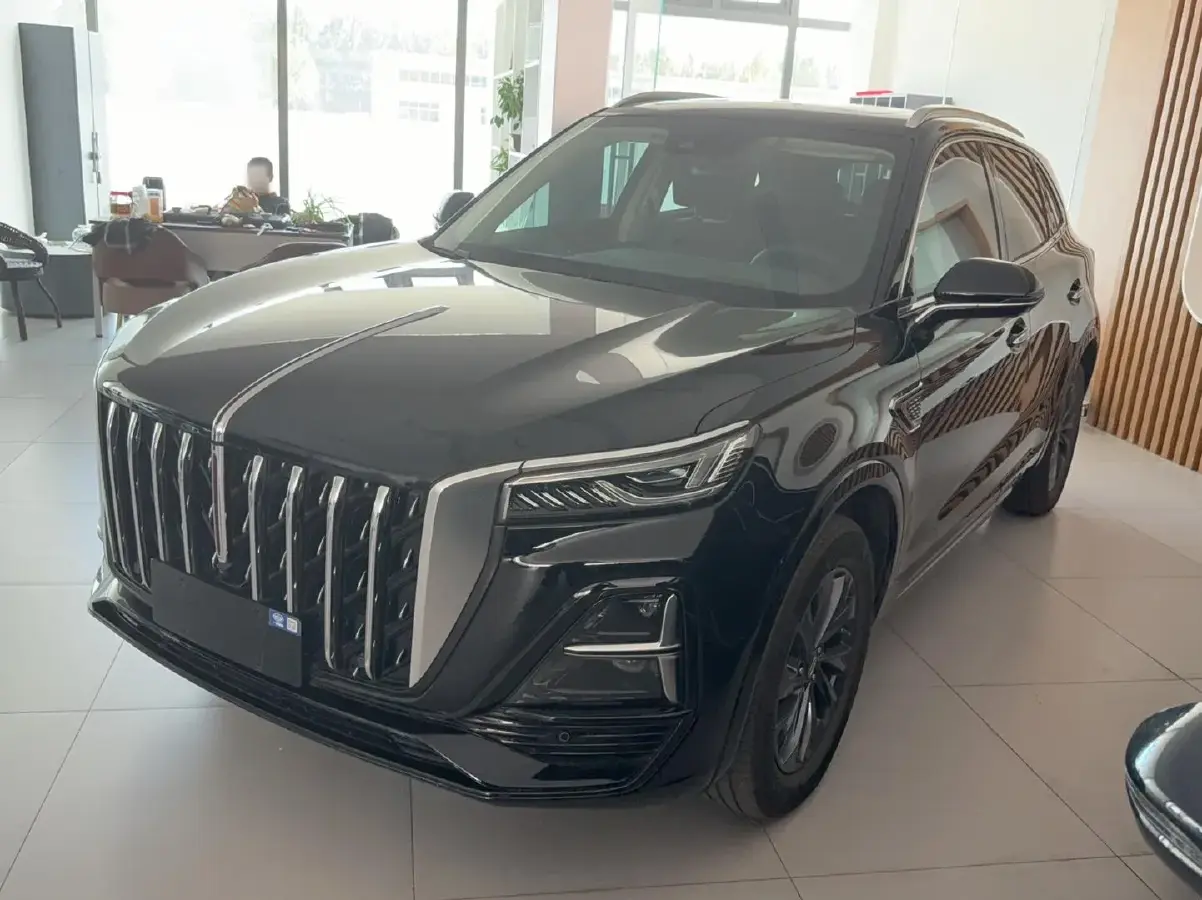 2023 HongQi HS5 2.0T 252HP L4 8AT
