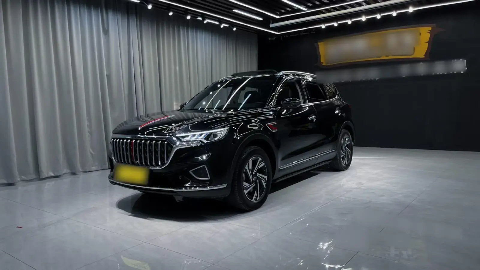 2022 HongQi HS5 2.0T 224HP L4 6AT