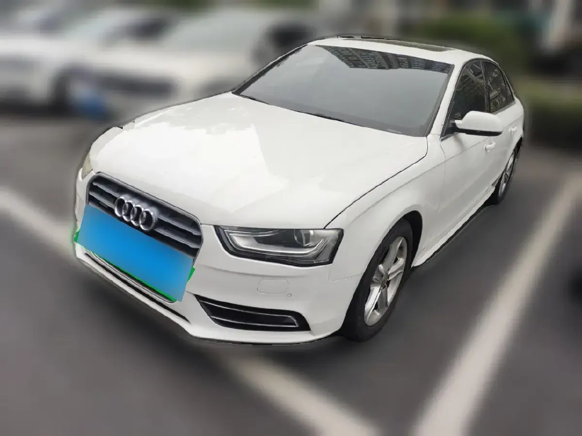 2015 Audi A4L 2.0T 224HP L4 7DCT