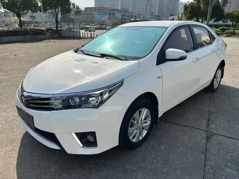 2014 Toyota Corolla 1.6L 122HP L4 CVT