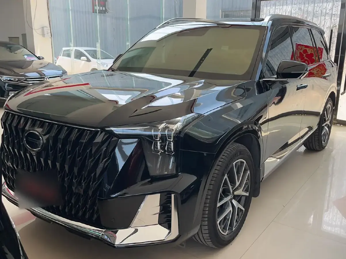 2022 GAC Trumpchi GS8 2.0T 190HP L4 E-CVT Hybrid