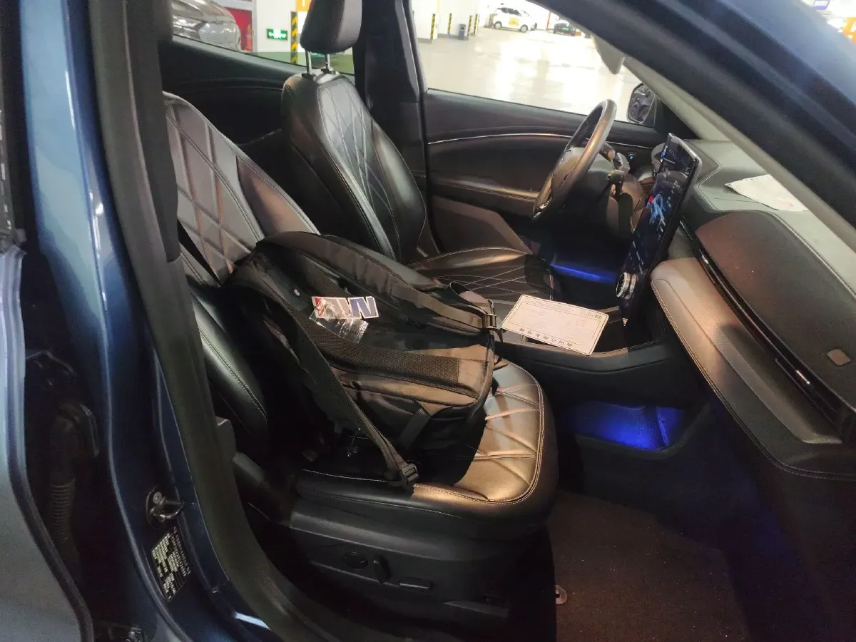 2021 Ford Mustang Mach-E BEV 61.5KWH,autocango,china used car exporter,china ev exporter,chinese used car exporter,chinese used ev exporter