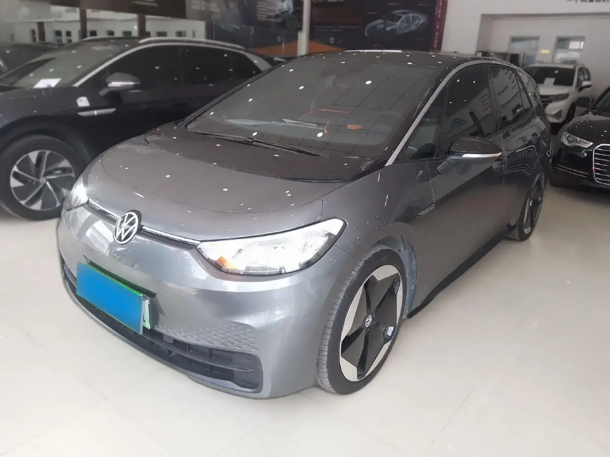 2023 Volkswagen ID.3 BEV 52.8KWH