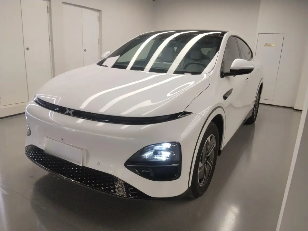 2023 Xpeng G6 BEV 66KWH