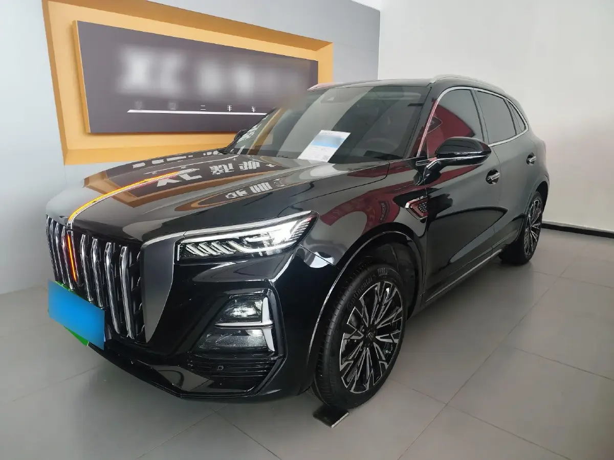 2023 HongQi HS5 2.0T 252HP L4 8AT