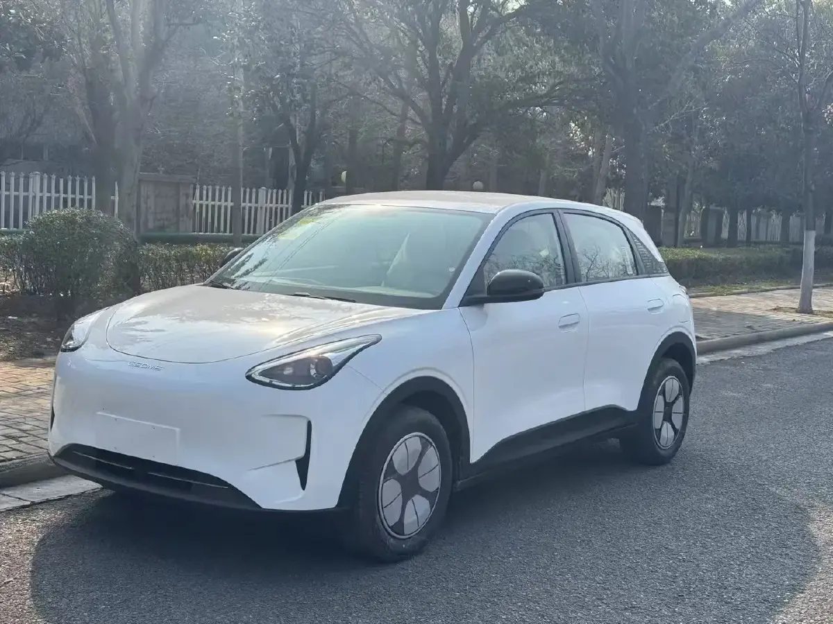 2025 Geely Galaxy XingYuan BEV 30.12KWH