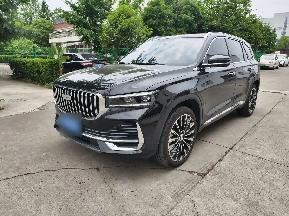 2025 Geely Monjaro 2.0T 238HP L4 8AT