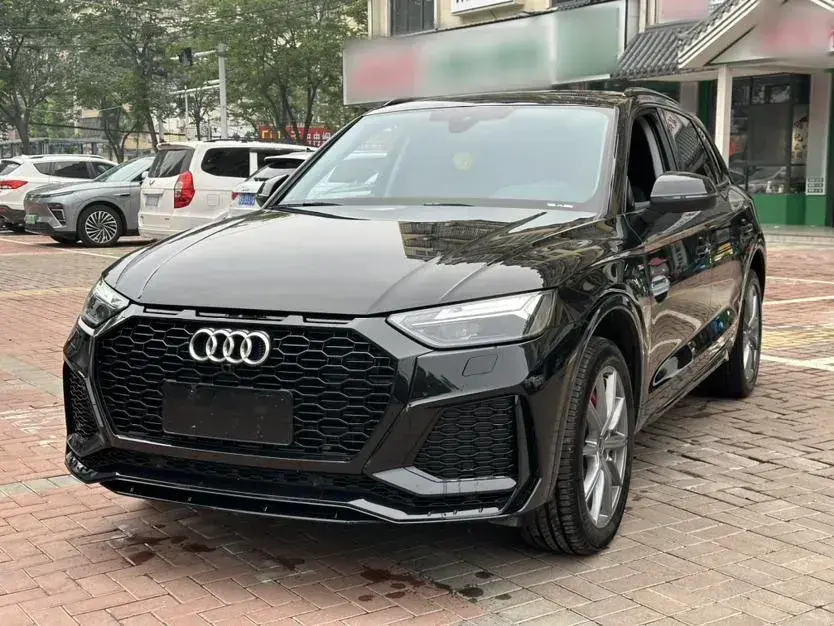 2023 Audi Q5L 2.0T 190HP L4 7DCT
