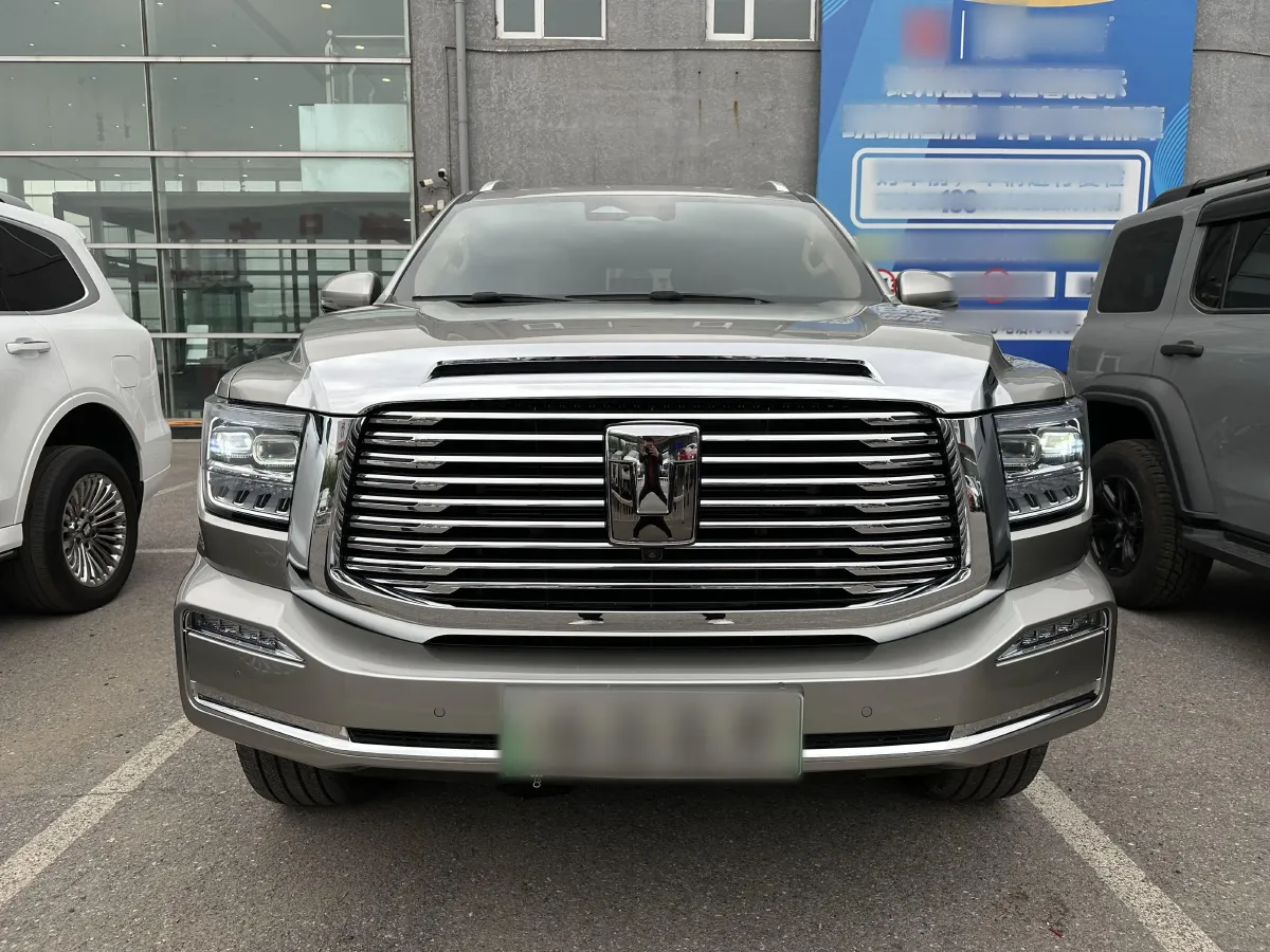 2024 Tank 500 2.0T 252HP L4 9AT PHEV 37.1/36.7KWH,autocango,china used car exporter,china ev exporter,chinese used car exporter,chinese used ev exporter