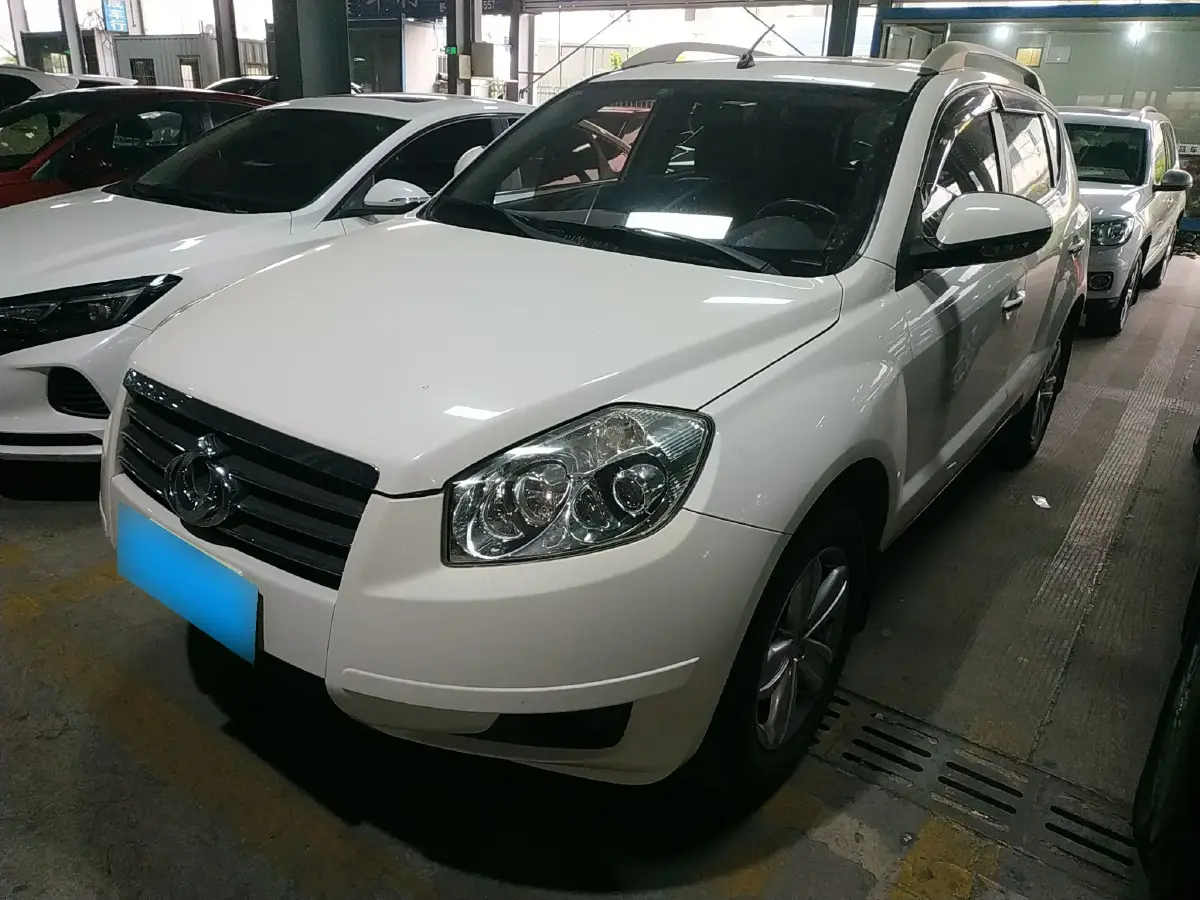 2013 Geely GX7 2.0L 141HP L4 6AT 2013 Geely GX7 2.0L 141HP L4 6AT