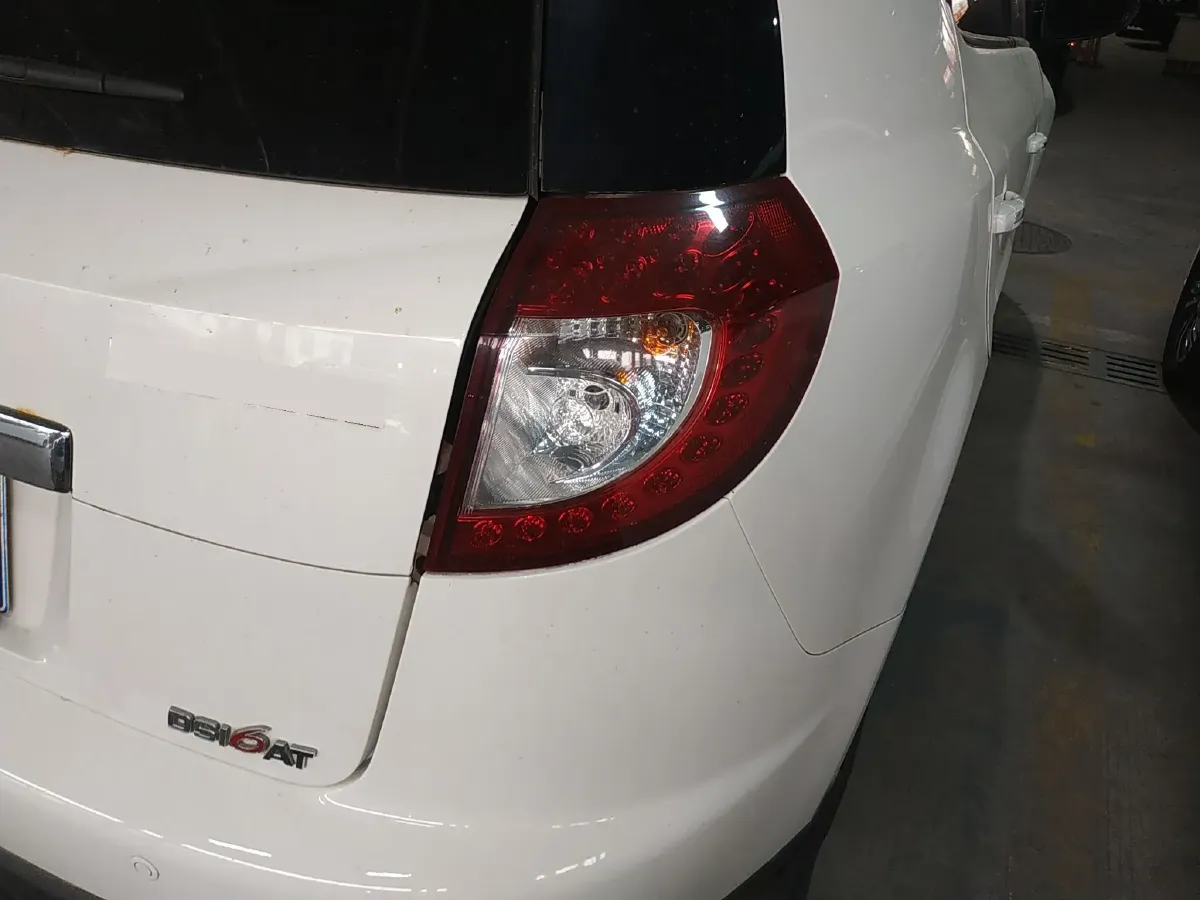 2013 Geely GX7 2.0L 141HP L4 6AT,autocango,china used car exporter,china ev exporter,chinese used car exporter,chinese used ev exporter