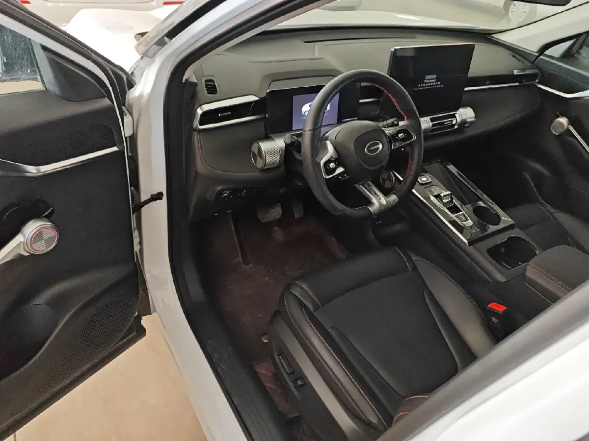 2022 GAC Trumpchi Emkoo 2.0T 252HP L4 8AT,autocango,china used car exporter,china ev exporter,chinese used car exporter,chinese used ev exporter