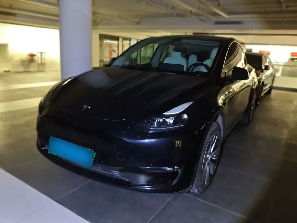 2021 Tesla Model Y BEV 60KWH