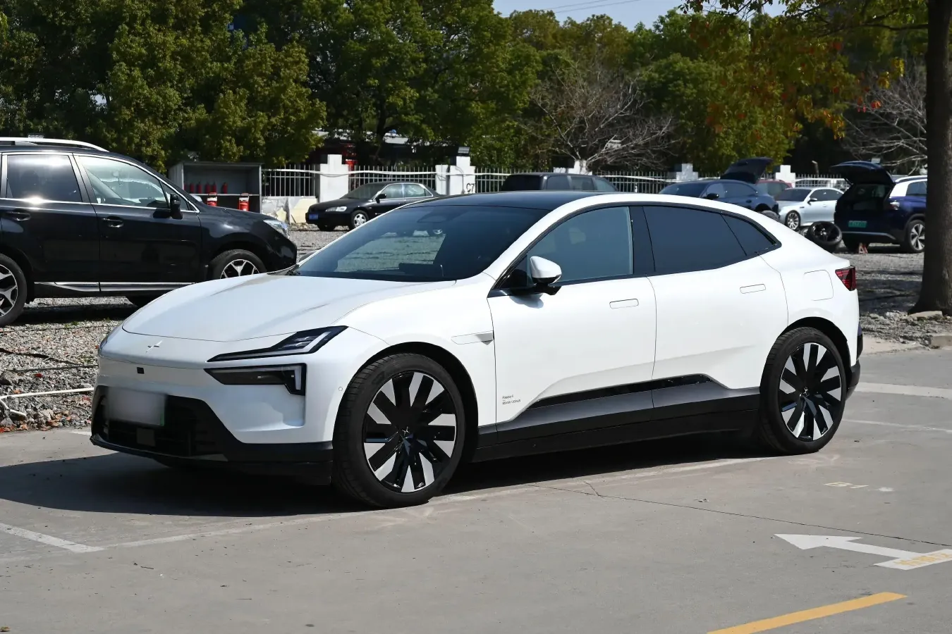 2023 Polestar 4 BEV 86KWH,autocango,china used car exporter,china ev exporter,chinese used car exporter,chinese used ev exporter