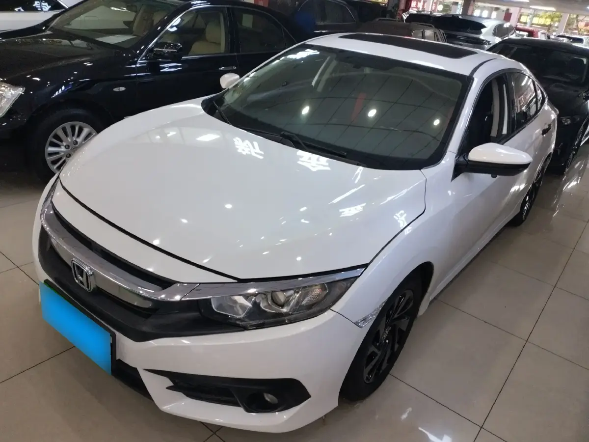 2016 Honda Civic 1.5T 177HP L4 CVT