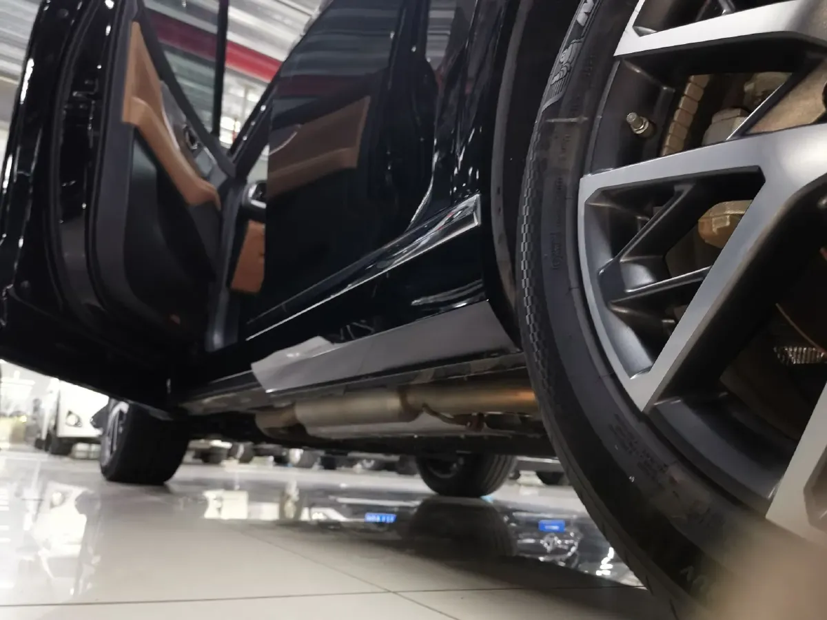 2024 GAC Trumpchi ES9 2.0T 190HP L4 2DHT PHEV 25.57KWH,autocango,china used car exporter,china ev exporter,chinese used car exporter,chinese used ev exporter