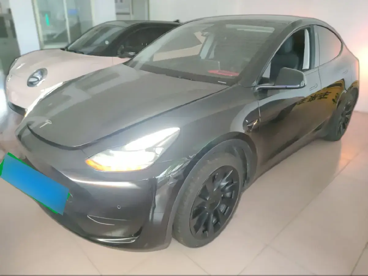 2022 Tesla Model Y BEV 60KWH