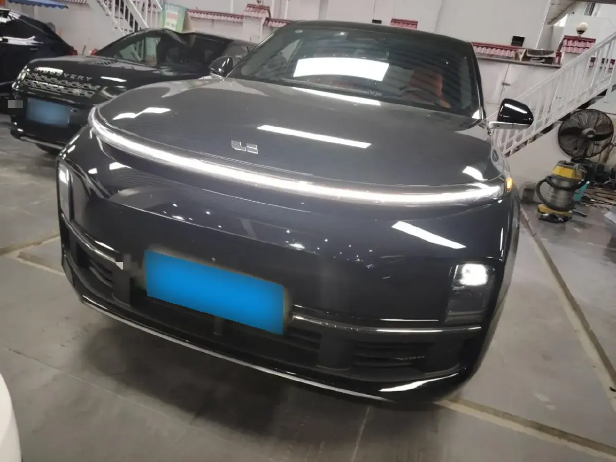 2023 Li L9 Range Extended 154HP REEV 42.6KWH