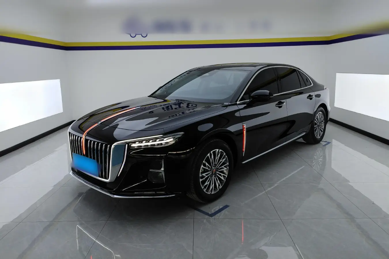 2023 HongQi H5 2.0T 224HP L4 8AT