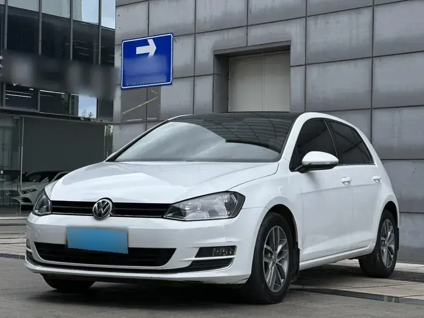 2016 Volkswagen Golf 1.4T 131HP L4 7DCT