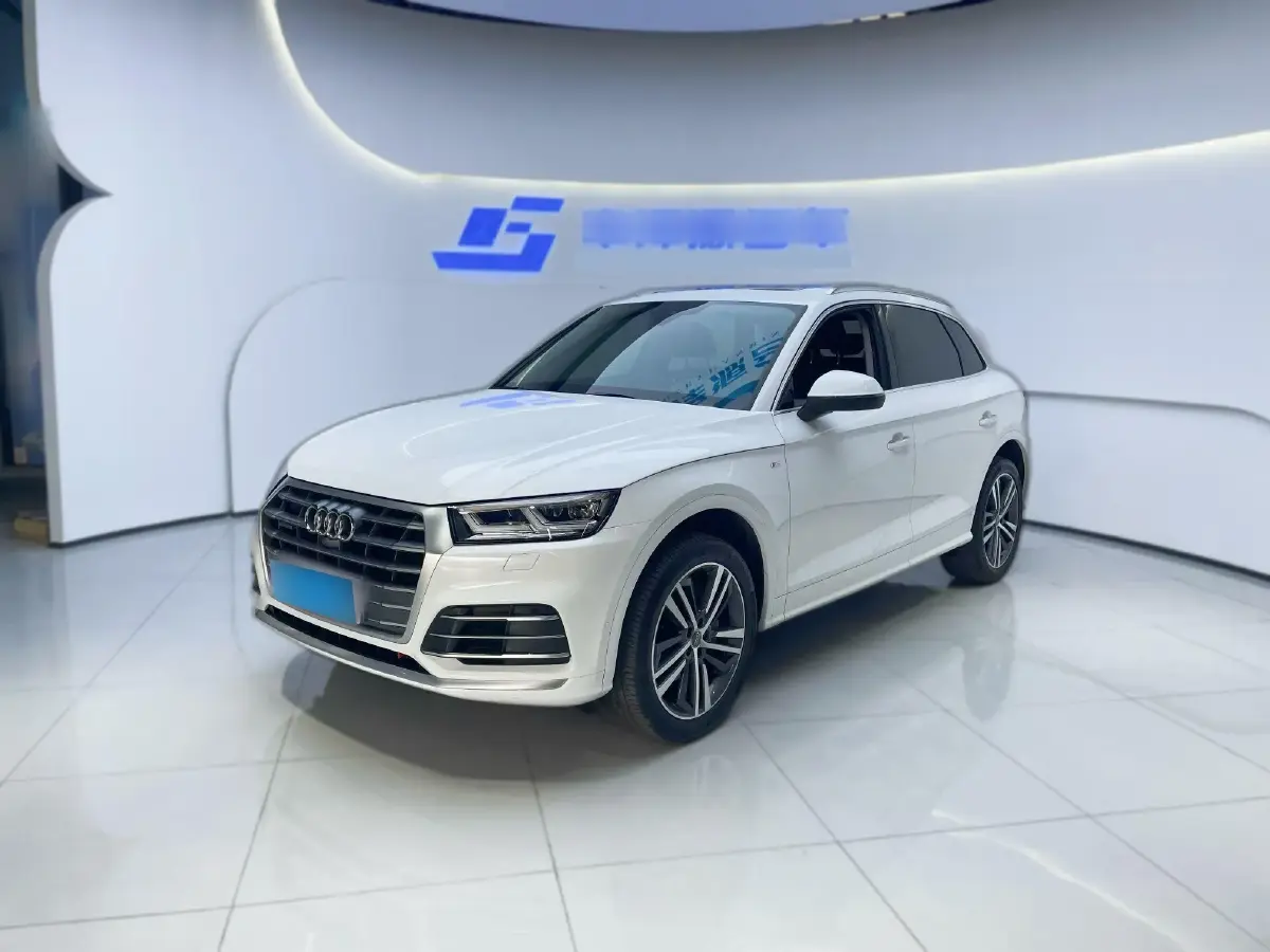 2020 Audi Q5L 2.0T 252HP L4 7DCT