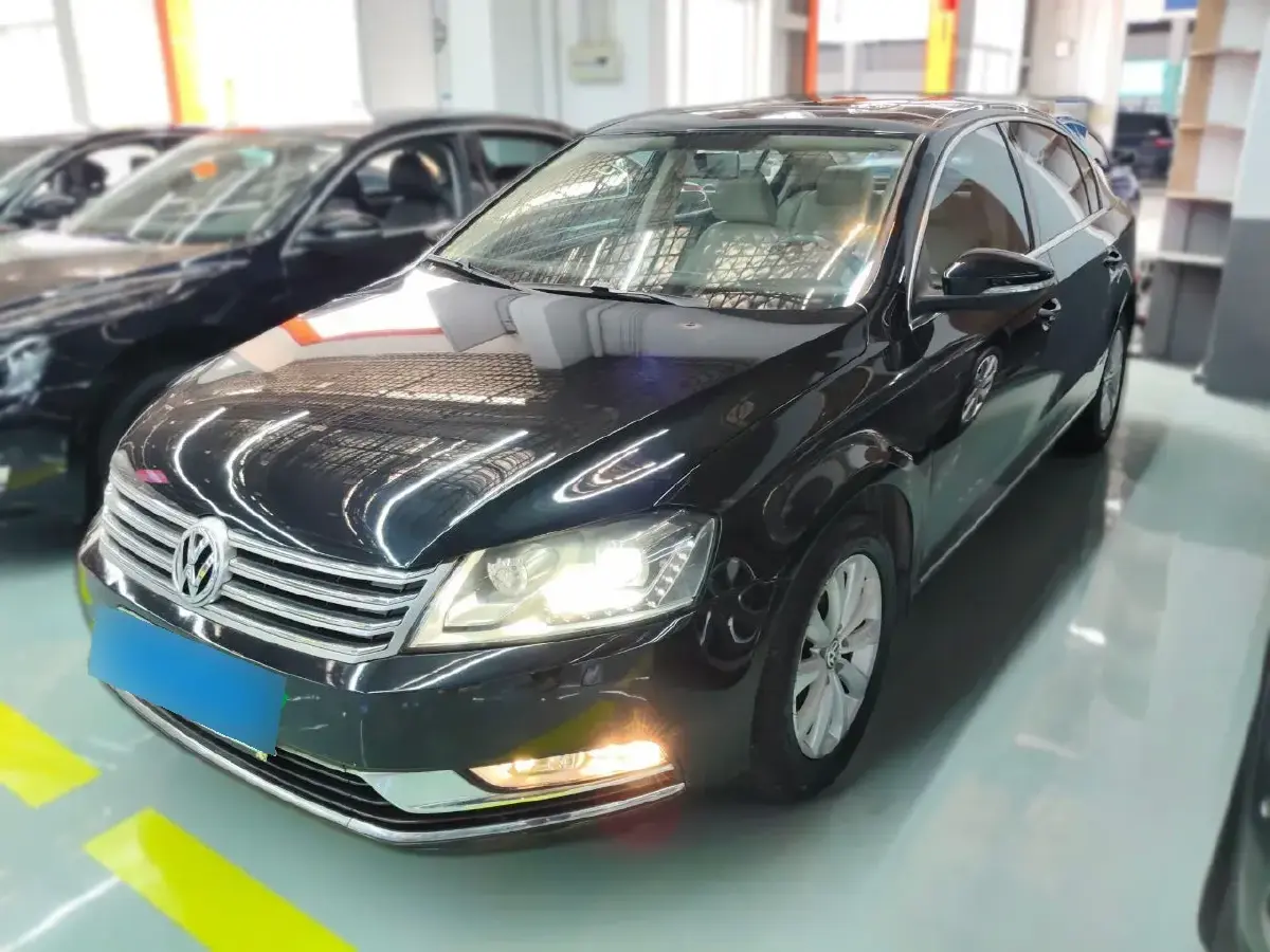 2013 Volkswagen Magotan 1.8T 160HP L4 7DCT