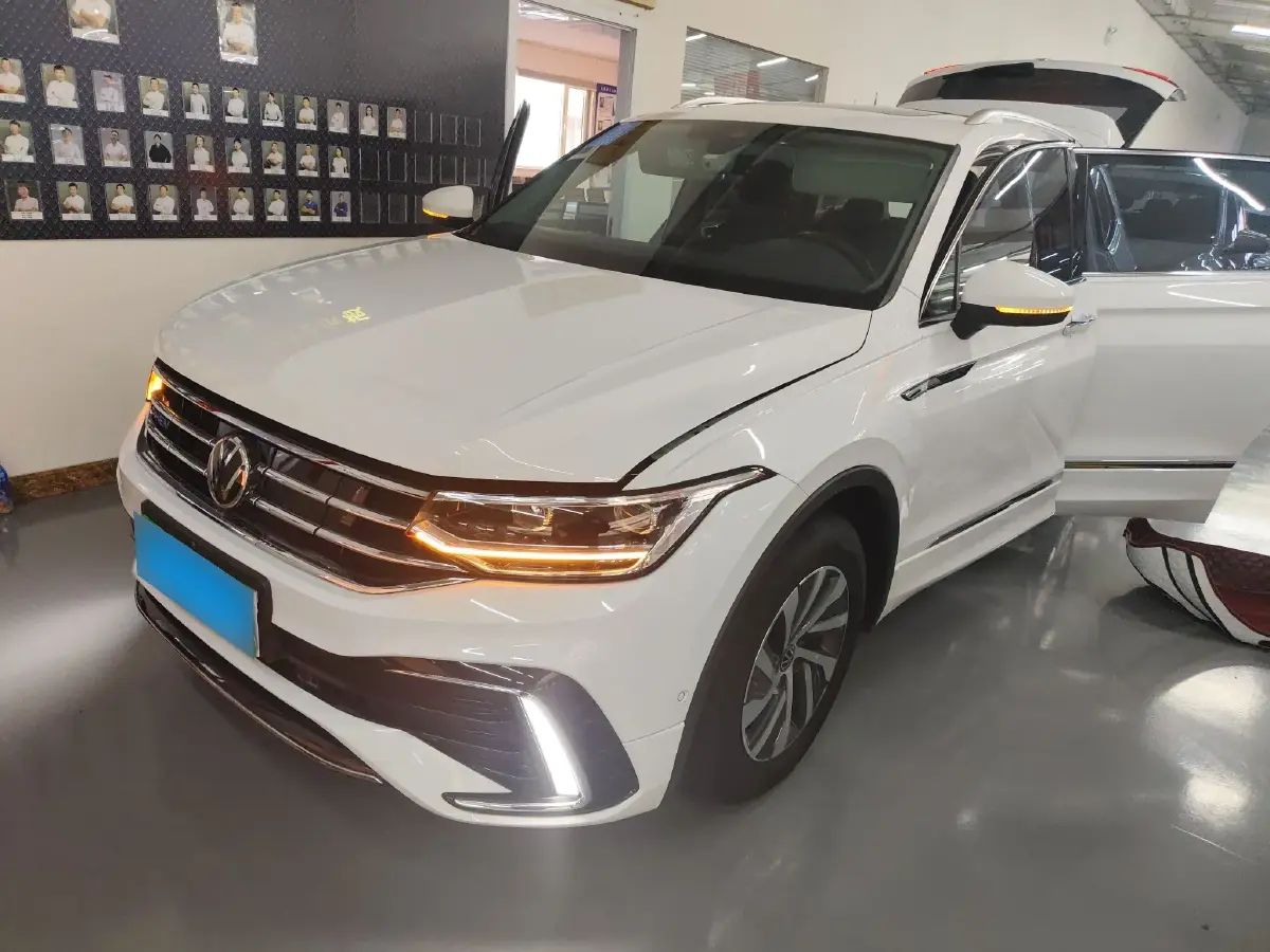 2023 Volkswagen Tiguan L 1.4T 150HP L4 6DCT PHEV 13KWH