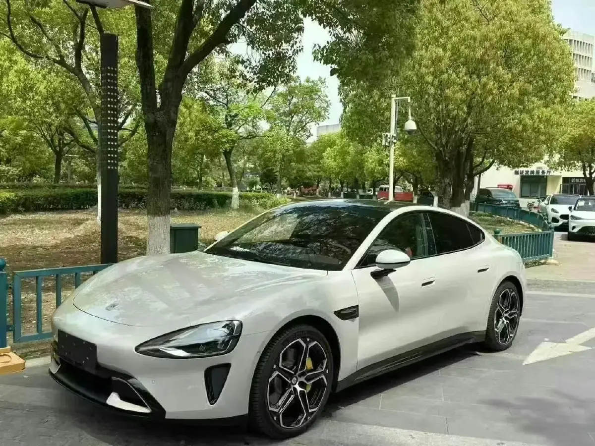 2024 MI SU7 BEV 73.6KWH