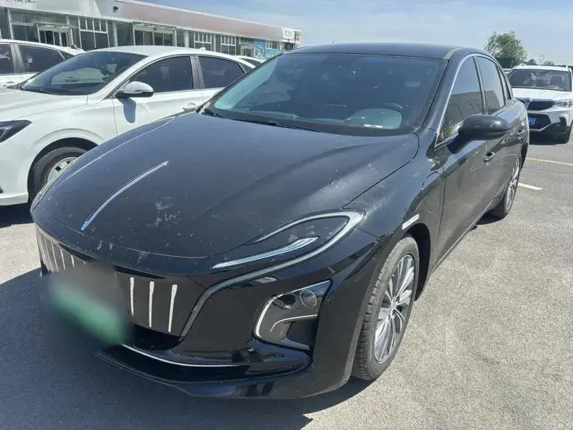 2022 HongQi E-QM5 BEV 54KWH