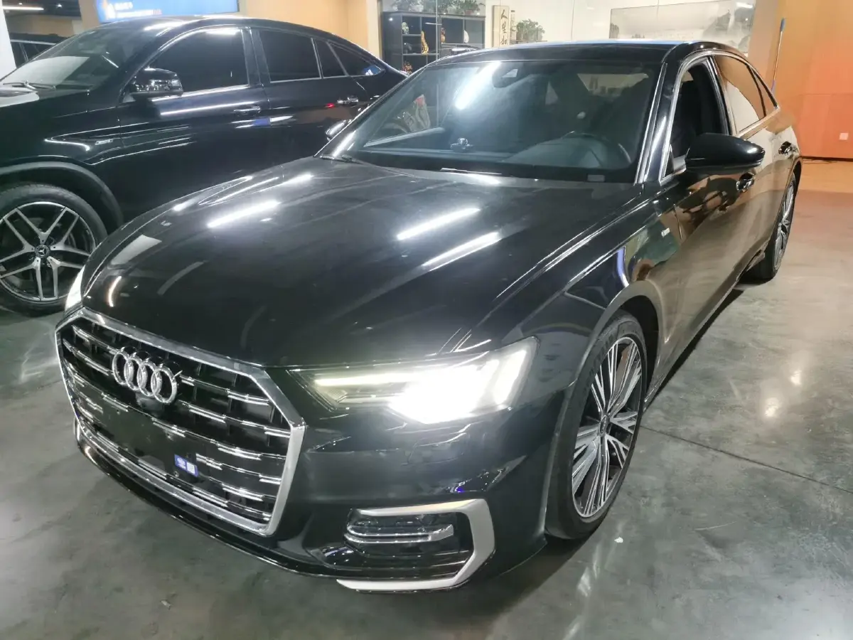2023 Audi A6L 2.0T 245HP L4 7DCT