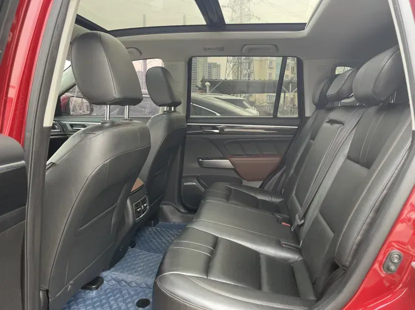 2017 GAC Trumpchi GS7 2.0T 201HP L4 6AT,autocango,china used car exporter,china ev exporter,chinese used car exporter,chinese used ev exporter