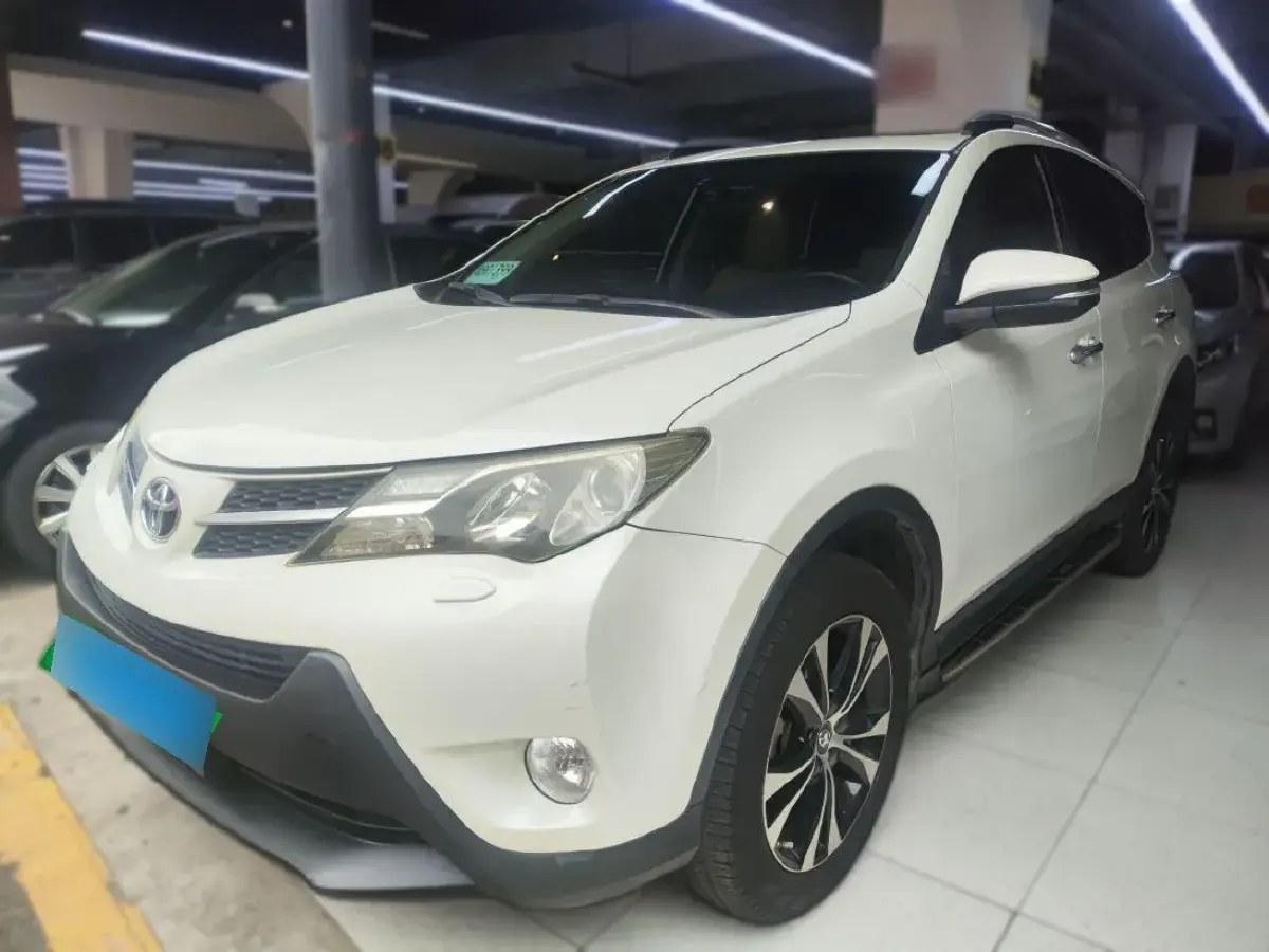 2015 Toyota RAV4 2.5L 180HP L4 6AT