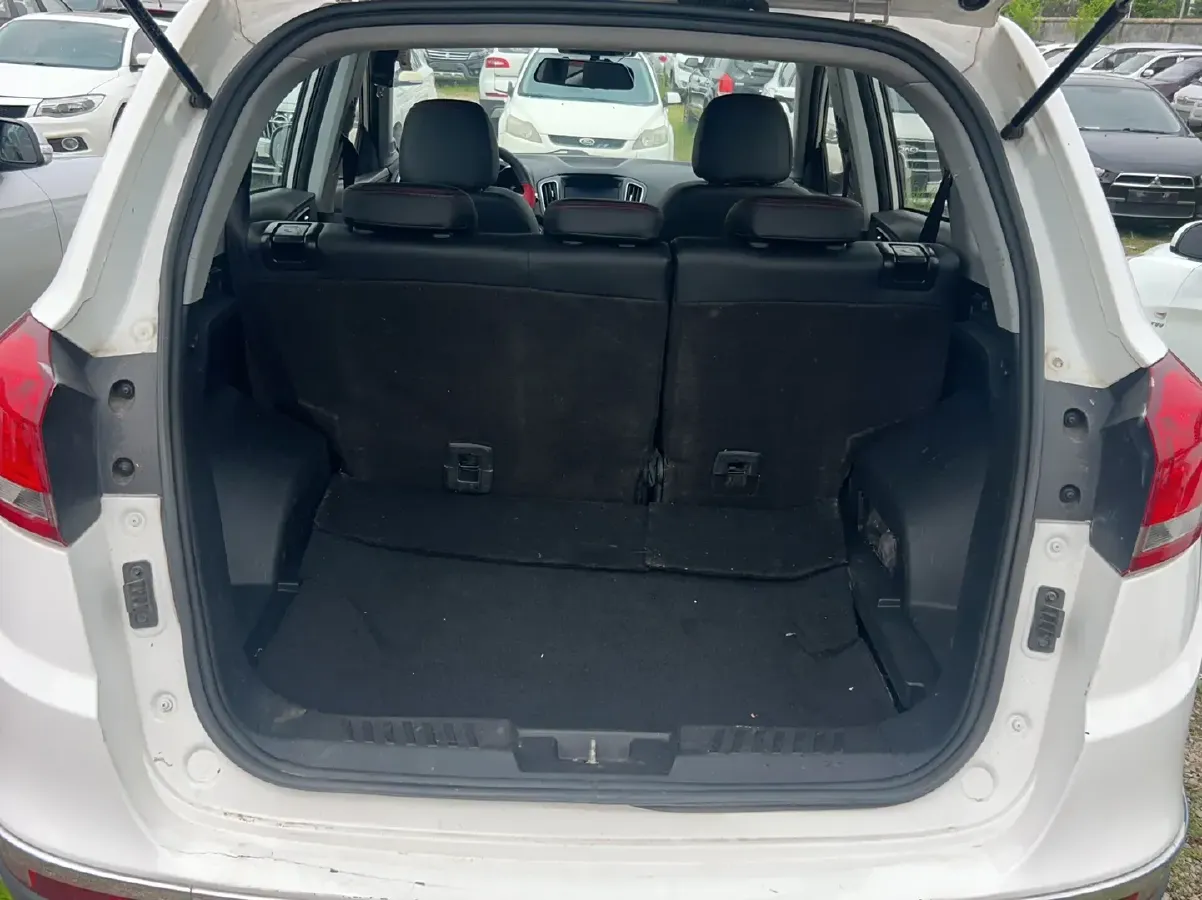 2017 Chery Tiggo 5 1.5T 152HP L4 5MT,autocango,china used car exporter,china ev exporter,chinese used car exporter,chinese used ev exporter