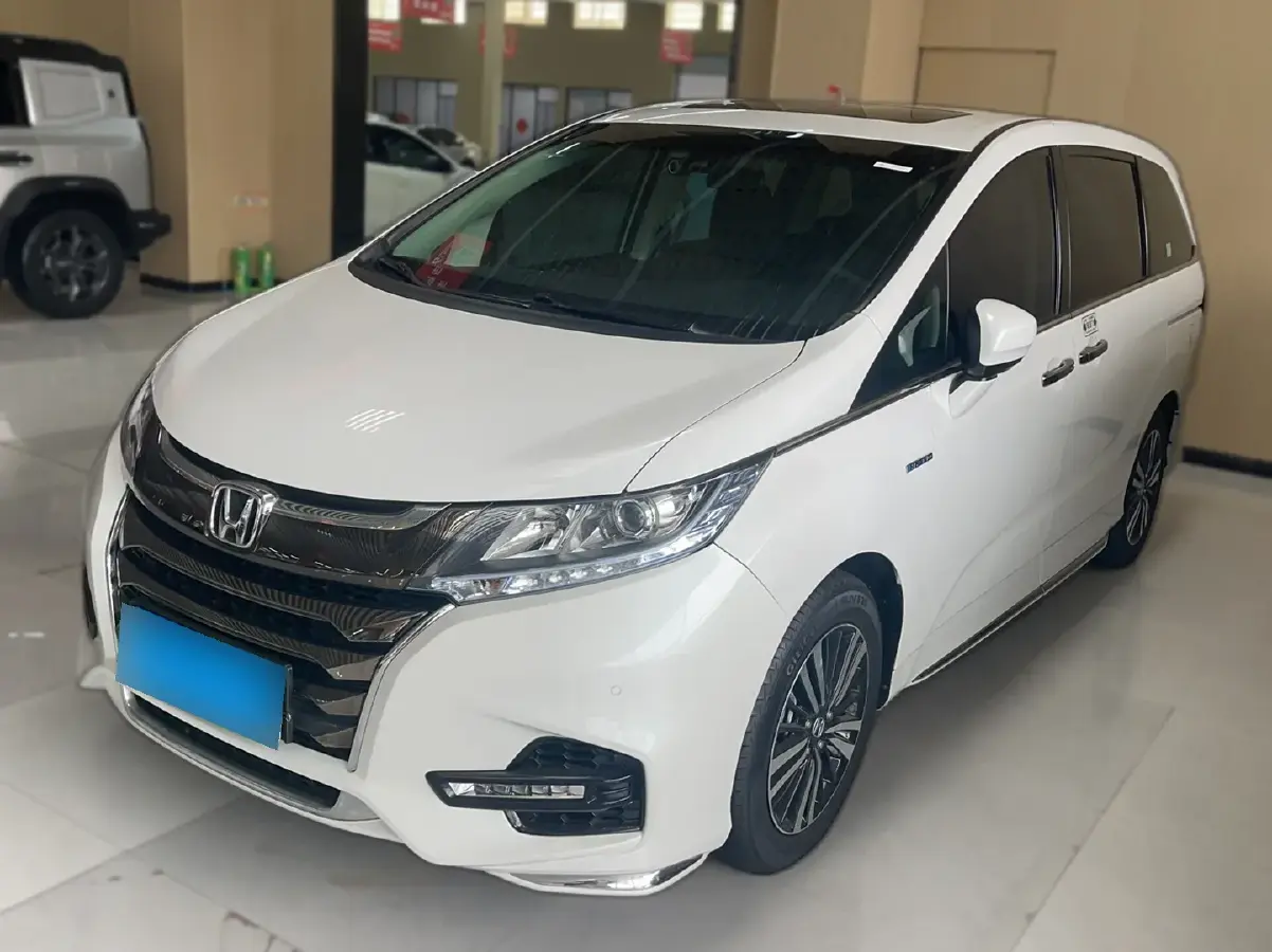 2021 Honda Odyssey 2.0L 146HP L4 E-CVT Hybrid