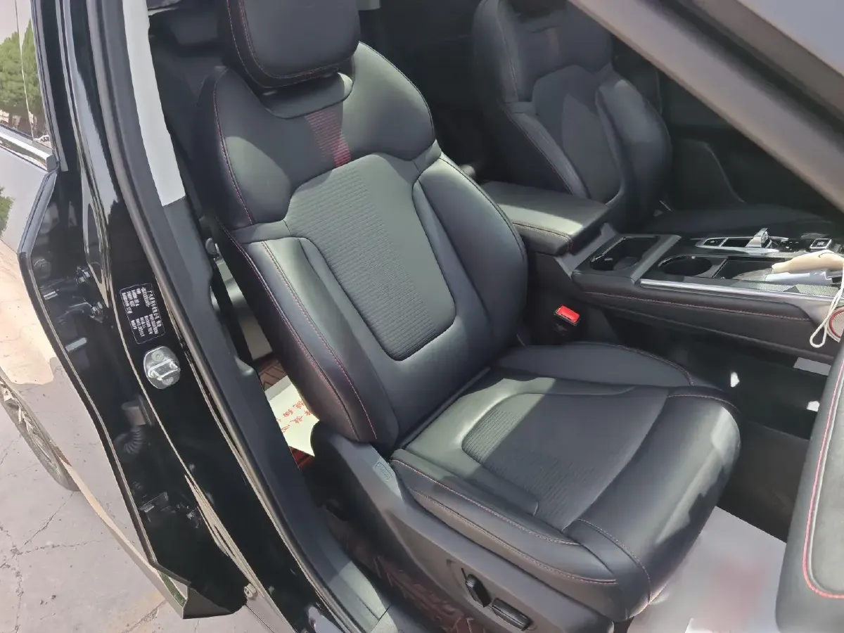 2022 GAC Trumpchi Emkoo 1.5T 177HP L4 7DCT,autocango,china used car exporter,china ev exporter,chinese used car exporter,chinese used ev exporter