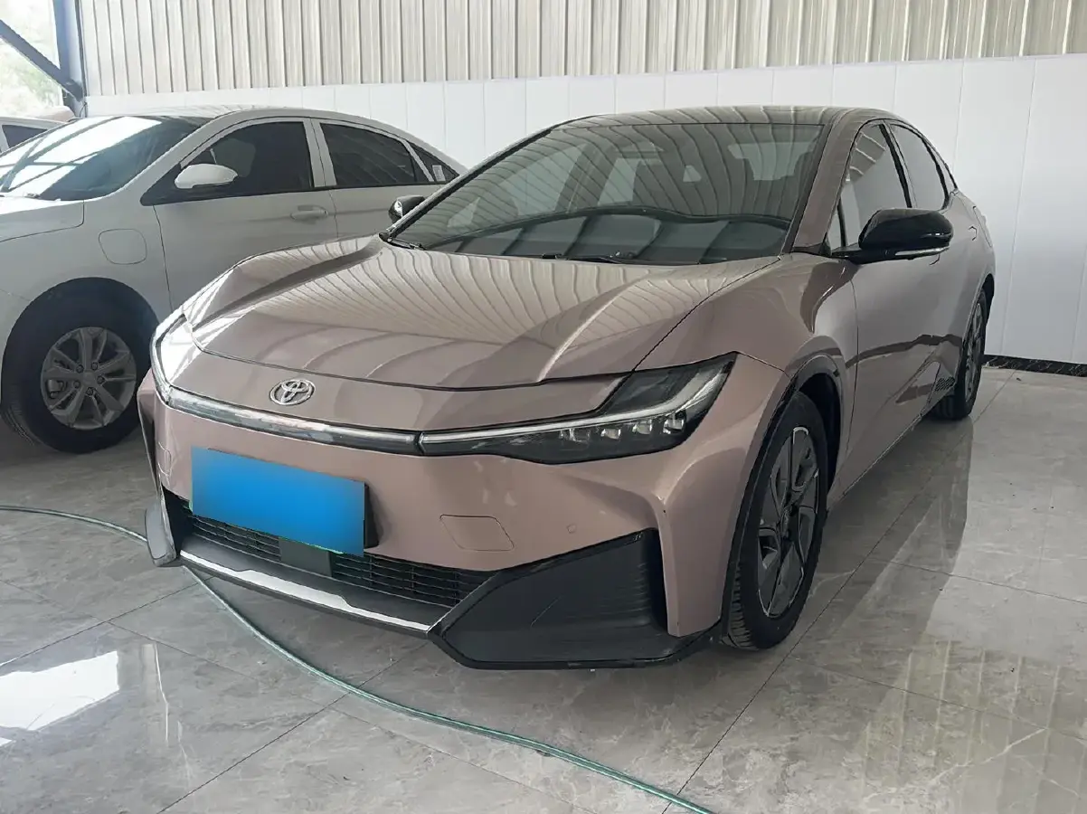 2023 Toyota bZ3 BEV 65.28KWH
