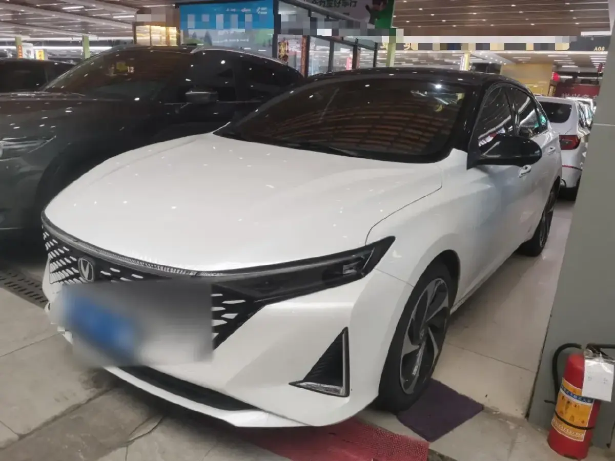 2023 ChangAn Raeton Plus 1.5T 188HP L4 7DCT