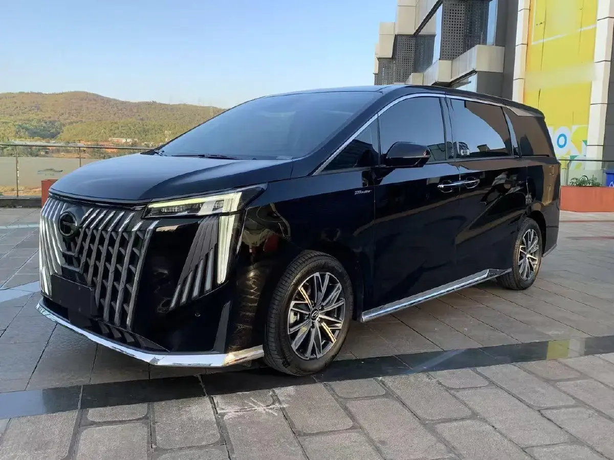 2024 GAC Trumpchi M8 2.0T 252HP L4 8AT