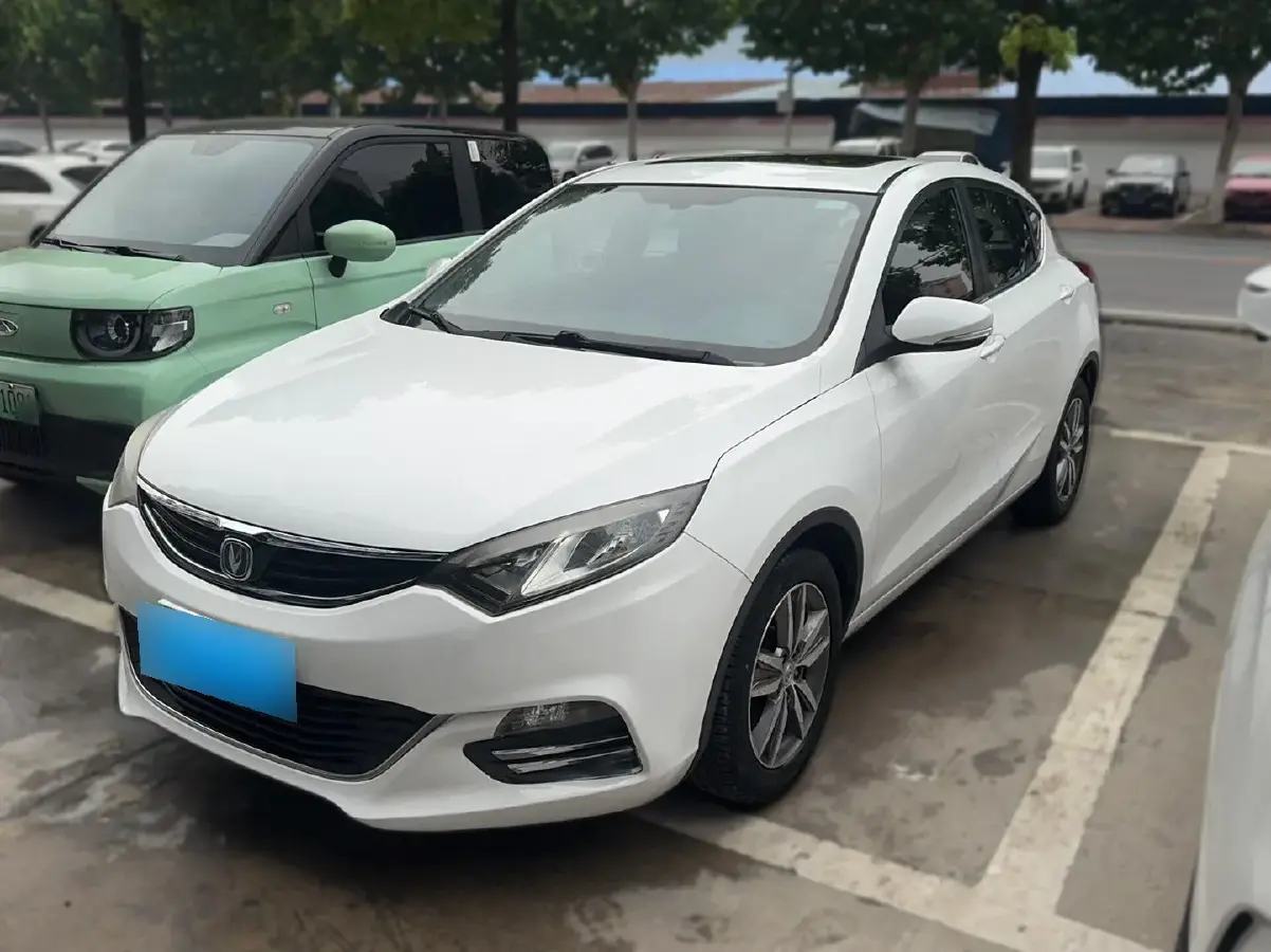 2015 ChangAn Eado XT 1.6L 125HP L4 4AT