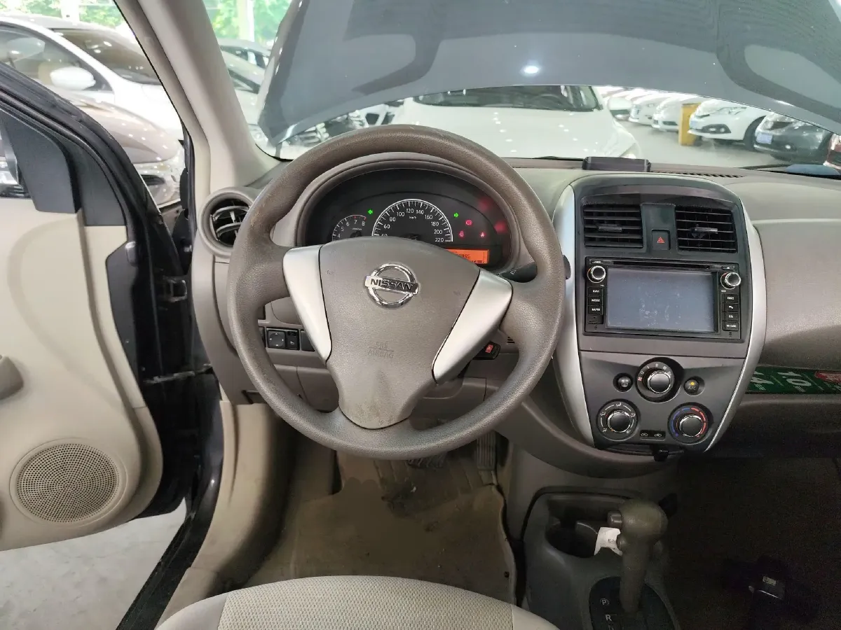 2014 Nissan Sunny 1.5L 112HP L4 CVT,autocango,china used car exporter,china ev exporter,chinese used car exporter,chinese used ev exporter