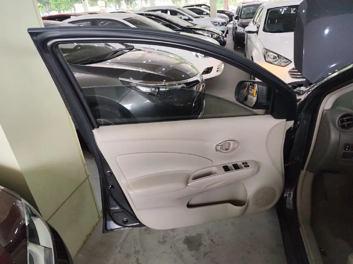 2014 Nissan Sunny 1.5L 112HP L4 CVT,autocango,china used car exporter,china ev exporter,chinese used car exporter,chinese used ev exporter