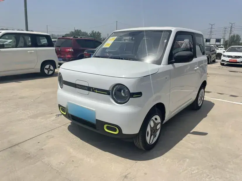 2025 Geely Galaxy Panda BEV
