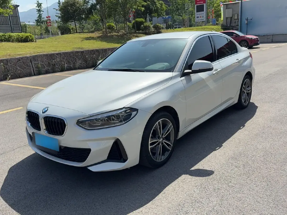 2022 BMW 1 Series 1.5T 140HP L3 7DCT