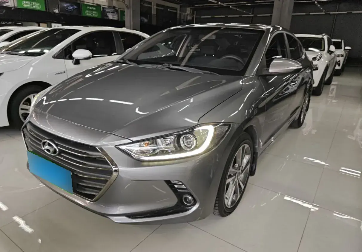 2016 Hyundai Elantra 1.6L 130HP L4 6AT