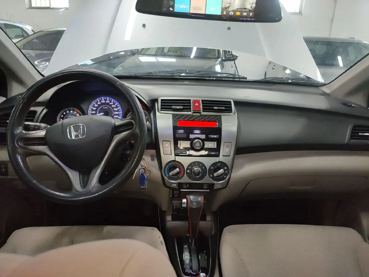 2012 Honda City Classic 1.5L 120HP L4 5AT,autocango,china used car exporter,china ev exporter,chinese used car exporter,chinese used ev exporter