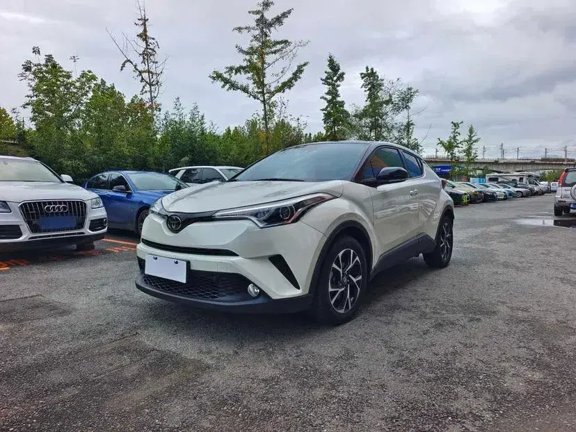2018 Toyota C-HR 2.0L 171HP L4 CVT