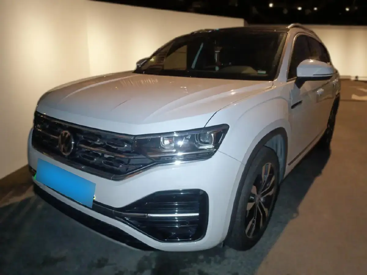 2020 Volkswagen Tayron 2.0T 220HP L4 7DCT