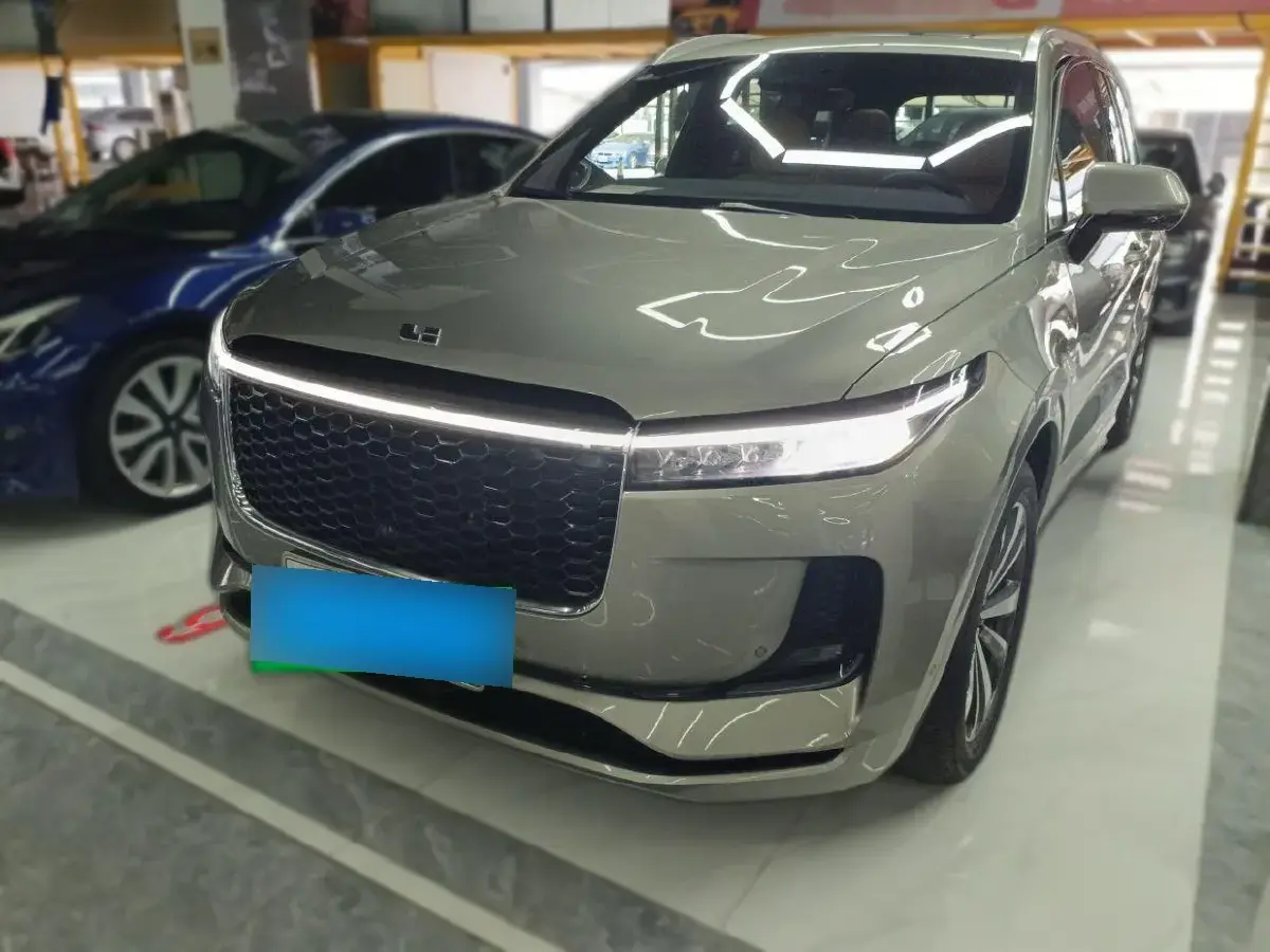 2021 Li ONE Range Extended 131HP REEV 40.5KWH