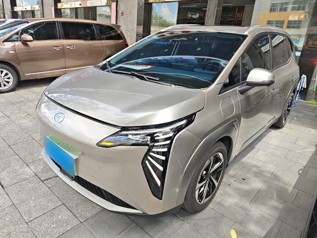 2023 Aion Y BEV 61.7KWH