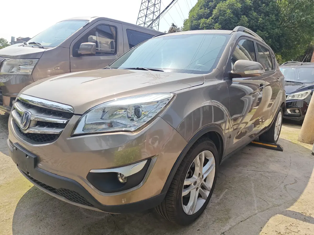 2014 ChangAn CS35 1.6L 125HP L4 5MT